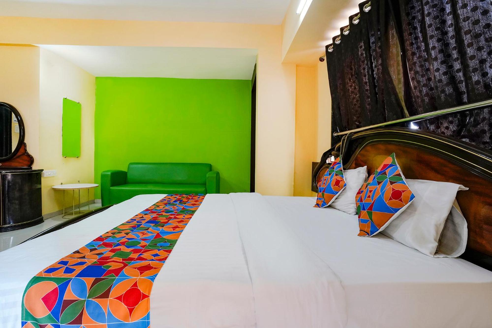 Fabexpress Rama Palace ناسيك المظهر الخارجي الصورة